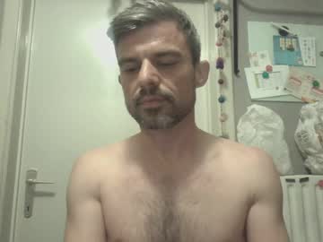Vuiljoske April 05, 2026 Chaturbate stream image