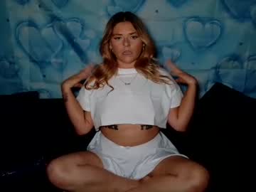 Blonderebelxoxo April 06, 2026 Chaturbate stream image