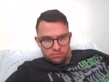 Hardboylovemilfmoom April 06, 2026 Chaturbate stream image