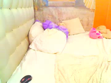 Hottesa2019 April 06, 2026 Chaturbate stream image