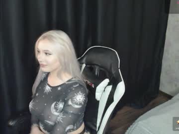 Vikapowers April 06, 2026 Chaturbate stream image