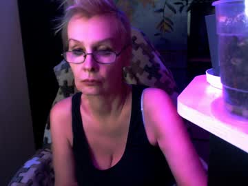 Helgahimmele April 06, 2026 Chaturbate stream image