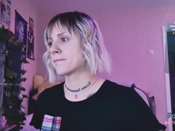 Nanitamoore April 06, 2026 Chaturbate stream image