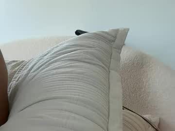 Aussierubyrose April 07, 2026 Chaturbate stream image
