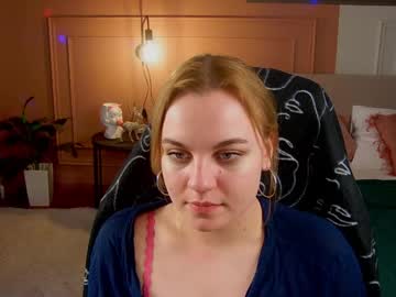 Glow_Margo April 07, 2026 Chaturbate stream image