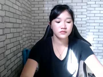 Hoelykalea April 07, 2026 Chaturbate stream image