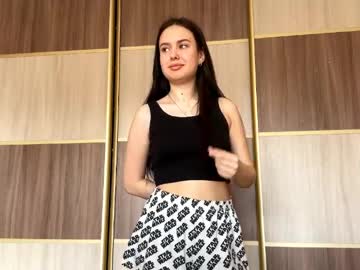 Evetteschunk April 07, 2026 Chaturbate stream image