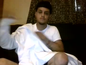 Glly444 April 07, 2026 Chaturbate stream image