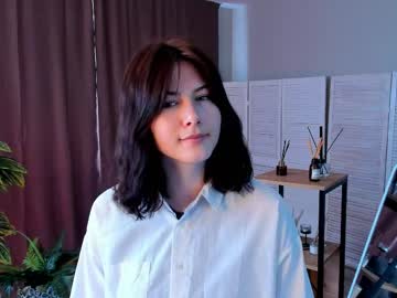 Christaschrecongost April 07, 2026 Chaturbate stream image