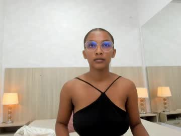 Karina_Calderon April 07, 2026 Chaturbate stream image