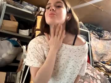 Lunavellex April 07, 2026 Chaturbate stream image