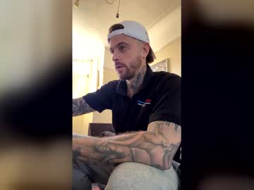 Parkertom525 April 07, 2026 Chaturbate stream image