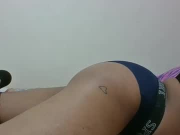 Pretty_Roll April 07, 2026 Chaturbate stream image