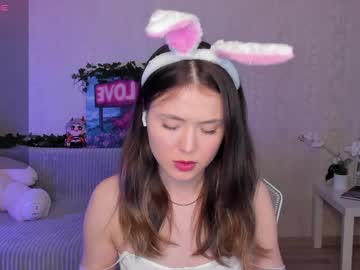 Aiklynne April 07, 2026 Chaturbate stream image
