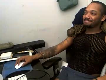 Crow_Malice April 07, 2026 Chaturbate stream image