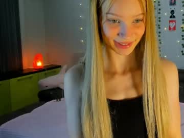 18kira18 April 07, 2026 Chaturbate stream image