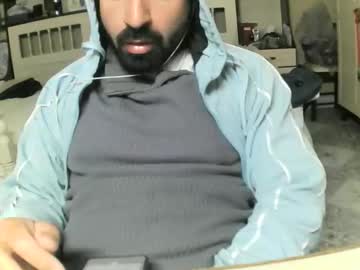 Hugeveiny April 07, 2026 Chaturbate stream image