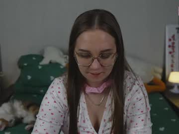 Emmatiny April 07, 2026 Chaturbate stream image