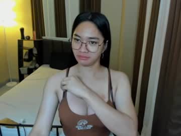 Petiteasianmarian April 08, 2026 Chaturbate stream image