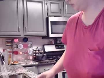 Elinareign April 08, 2026 Chaturbate stream image