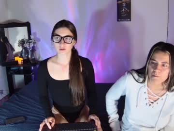 Sarajonnes4 April 08, 2026 Chaturbate stream image