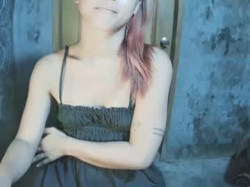 Latina_Chicks April 08, 2026 Chaturbate stream image