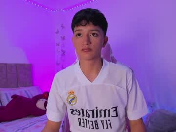 Santi_Ll April 08, 2026 Chaturbate stream image