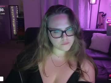 Beesosleepy stream photo from April 08, 2026