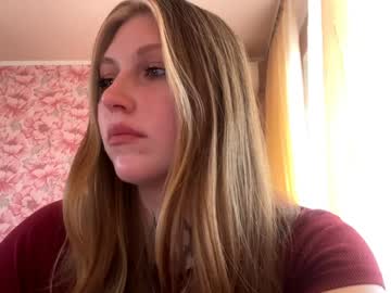 Neomimaddern April 08, 2026 Chaturbate stream image