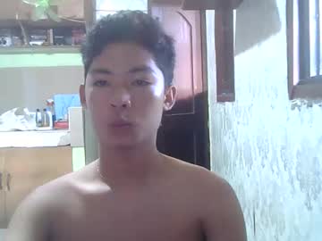 Frunk_Star April 08, 2026 Chaturbate stream image
