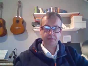 Mot_Ron79 April 08, 2026 Chaturbate stream image
