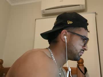 Robin1036 April 08, 2026 Chaturbate stream image