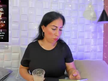 Amberjoymilf April 08, 2026 Chaturbate stream image