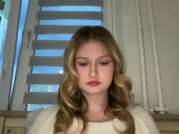 Kyttilovelly April 08, 2026 Chaturbate stream image