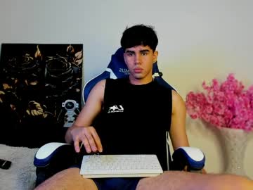 Andy_Wood1 April 08, 2026 Chaturbate stream image