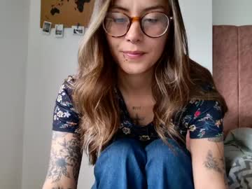 Greta_Miss April 08, 2026 Chaturbate stream image