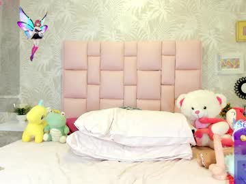 Mara_Summerr April 08, 2026 Chaturbate stream image
