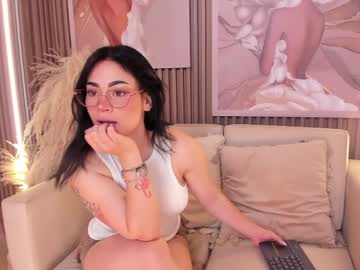 Francesca4u_ April 08, 2026 Chaturbate stream image