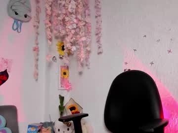 Emilycollei April 09, 2026 Chaturbate stream image