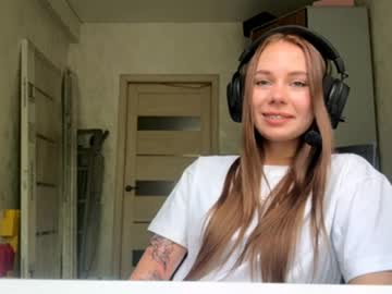 Dulceaggers April 09, 2026 Chaturbate stream image