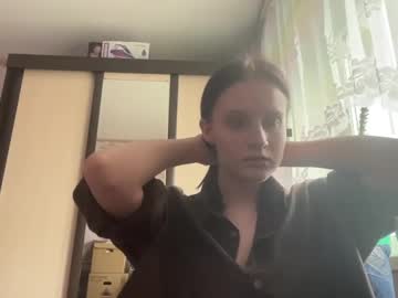 Santinagillingham April 09, 2026 Chaturbate stream image