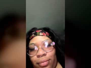 Silkybvtter April 09, 2026 Chaturbate stream image