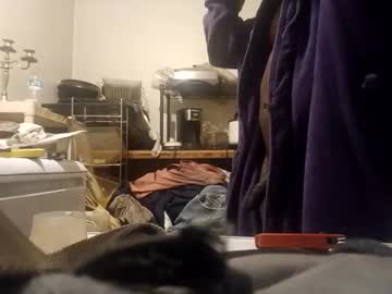 Hunglee54 April 09, 2026 Chaturbate stream image