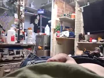 Iwannatry316 April 09, 2026 Chaturbate stream image