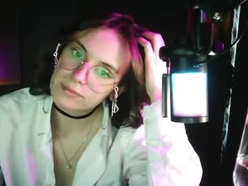 Shy_Miracle April 09, 2026 Chaturbate stream image