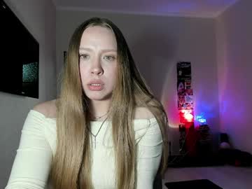 Hazel_Grey69 April 09, 2026 Chaturbate stream image