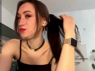 Jennimcclary April 09, 2026 Chaturbate stream image