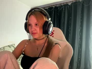 Kayceefroehner April 09, 2026 Chaturbate stream image