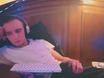 Itzd123 April 09, 2026 Chaturbate stream image