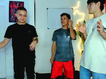Luxhousexx April 10, 2026 Chaturbate stream image
